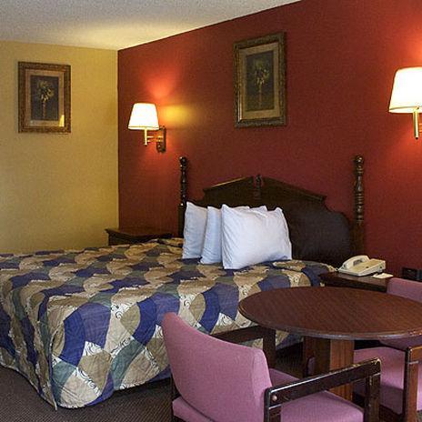 Glennville Inn Habitación foto
